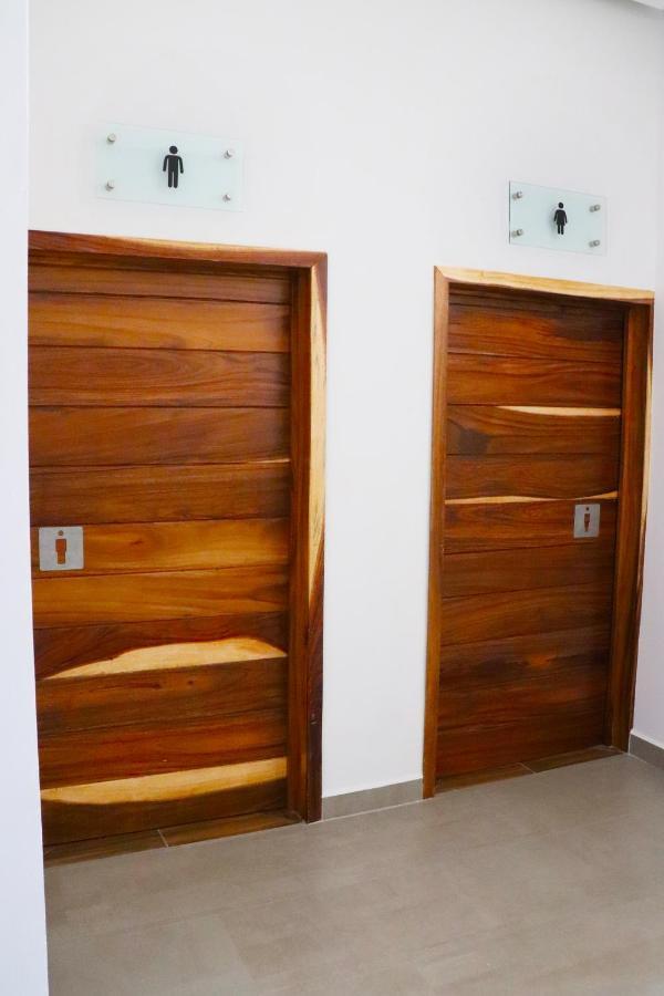 Hotel Bugari Aeropuerto Guadalajara Las Pintas Eksteriør bilde